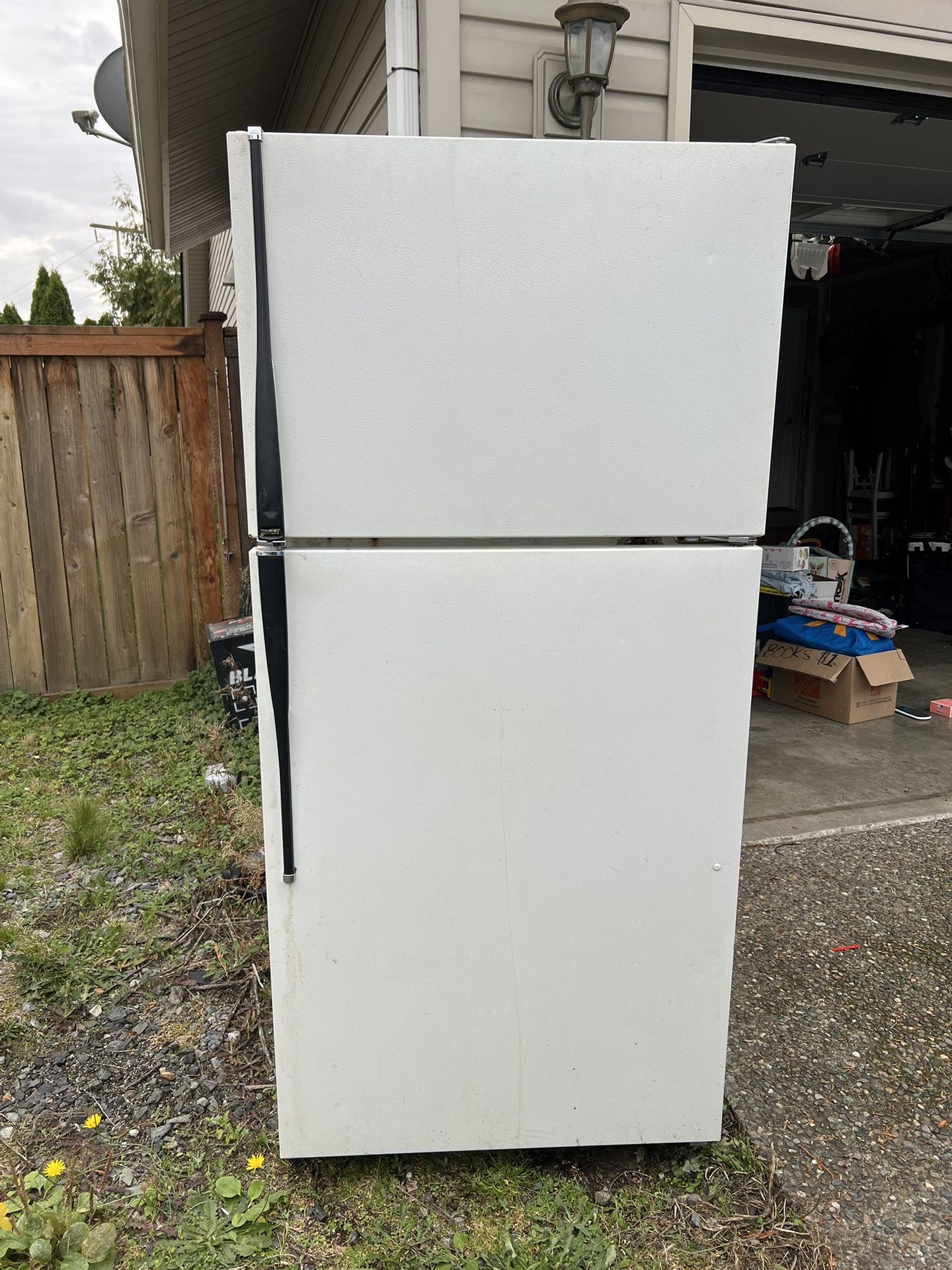FREE FRIDGE