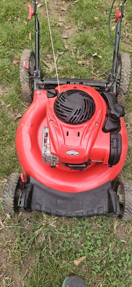Troy Bilt tb130 Push Mower. No Bag