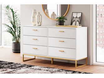 Socalle Two-tone Dresser