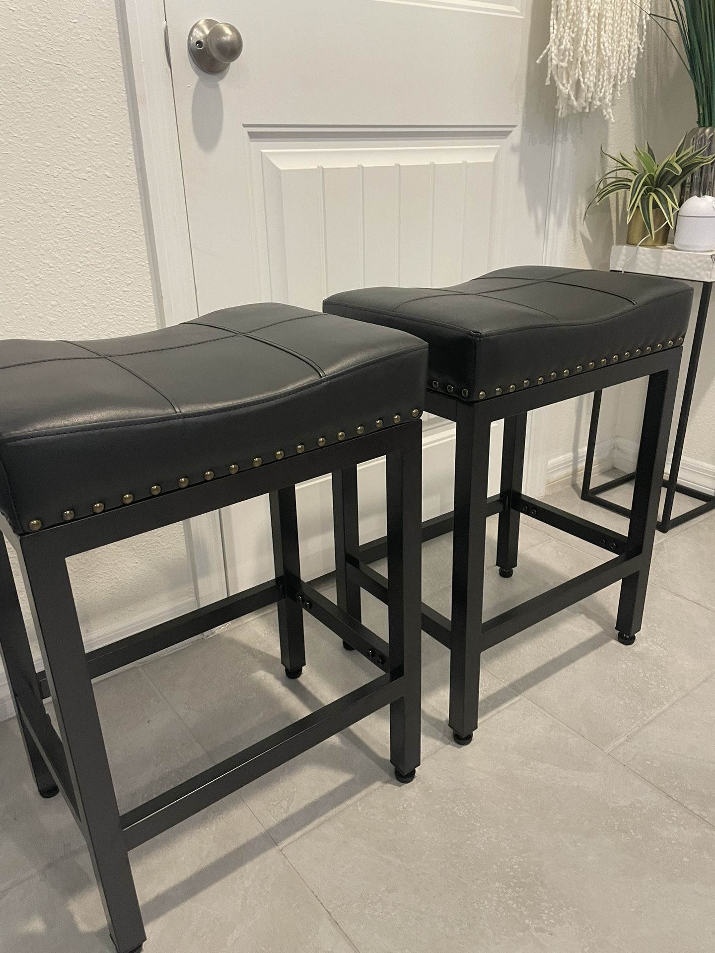 Black Stools (set Of 2)
