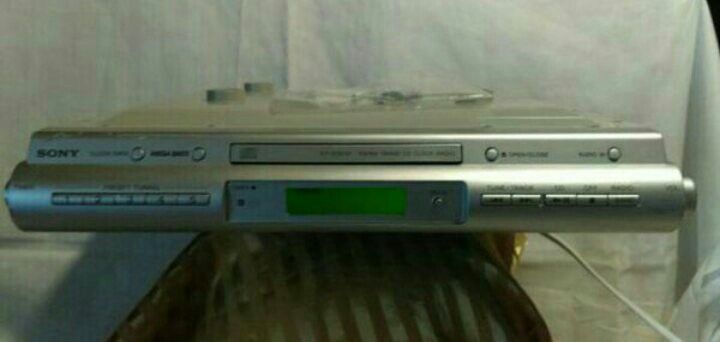 Sony ICF-CDK50 under cabinet kitchen CD player radio