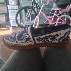 Dolce And Gabbana Women Shoe 