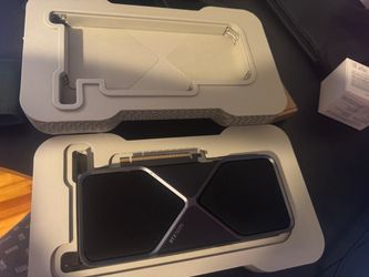 NVIDIA RTX 5070 Founders Edition GPU