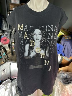 Vintage 2000 Madonna Drowned Tour muscle shirt Size large New Wave Dance as is