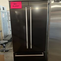 Kitchen Aid Black Stainless Steel Built In Refrigerator 8IO