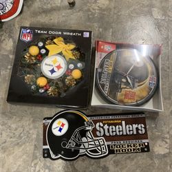Steeler Wreath And Clock