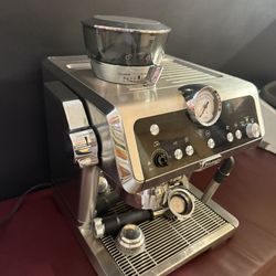 La Specialista Espresso Machine EC9335M