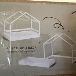 Brand new Little seeds Trellis Toddler Bed