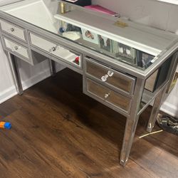 Mirror Desk 100