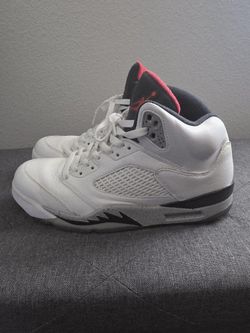 Nike Air Jordan 5 Retro Size 10 ***AUTHENTIC***