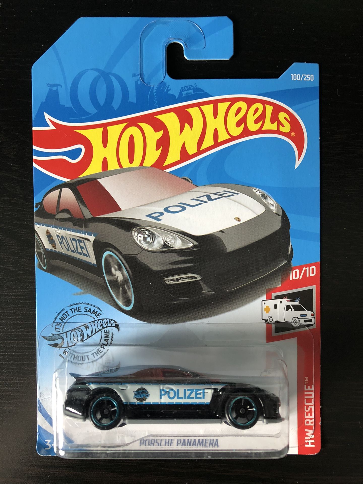 Hot Wheels Porsche Panamera Polizei