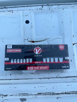 Craftsman V-Series 12-Piece SAE Socket Set