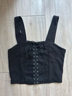 Black top size small