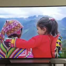 LG C7 65” 4K Smart OLED TV – MUST SELL TODAY – Perfect Picture!