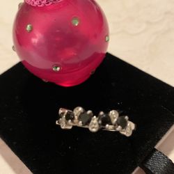 Genuine Black & White Diamond Ring 
