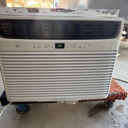 Window AC 15k BTU 