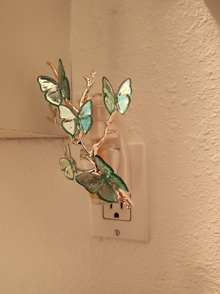 Bath and Body Works Wallflower Butterfly 🦋