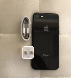 iPhone 8 64GB Factory Unlocked