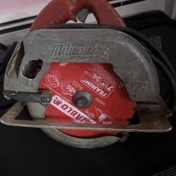 Milwaukee Circle Saw