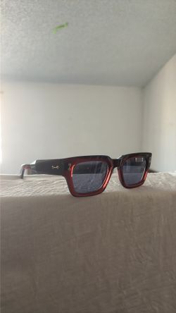 AKONI GLASSES