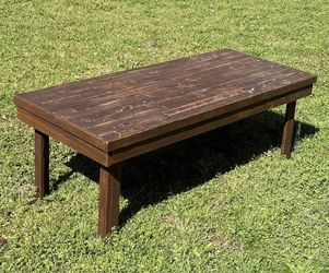 Stained Wood Planks Rustic Farmhouse Style Coffee Table