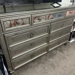Bedroom Set