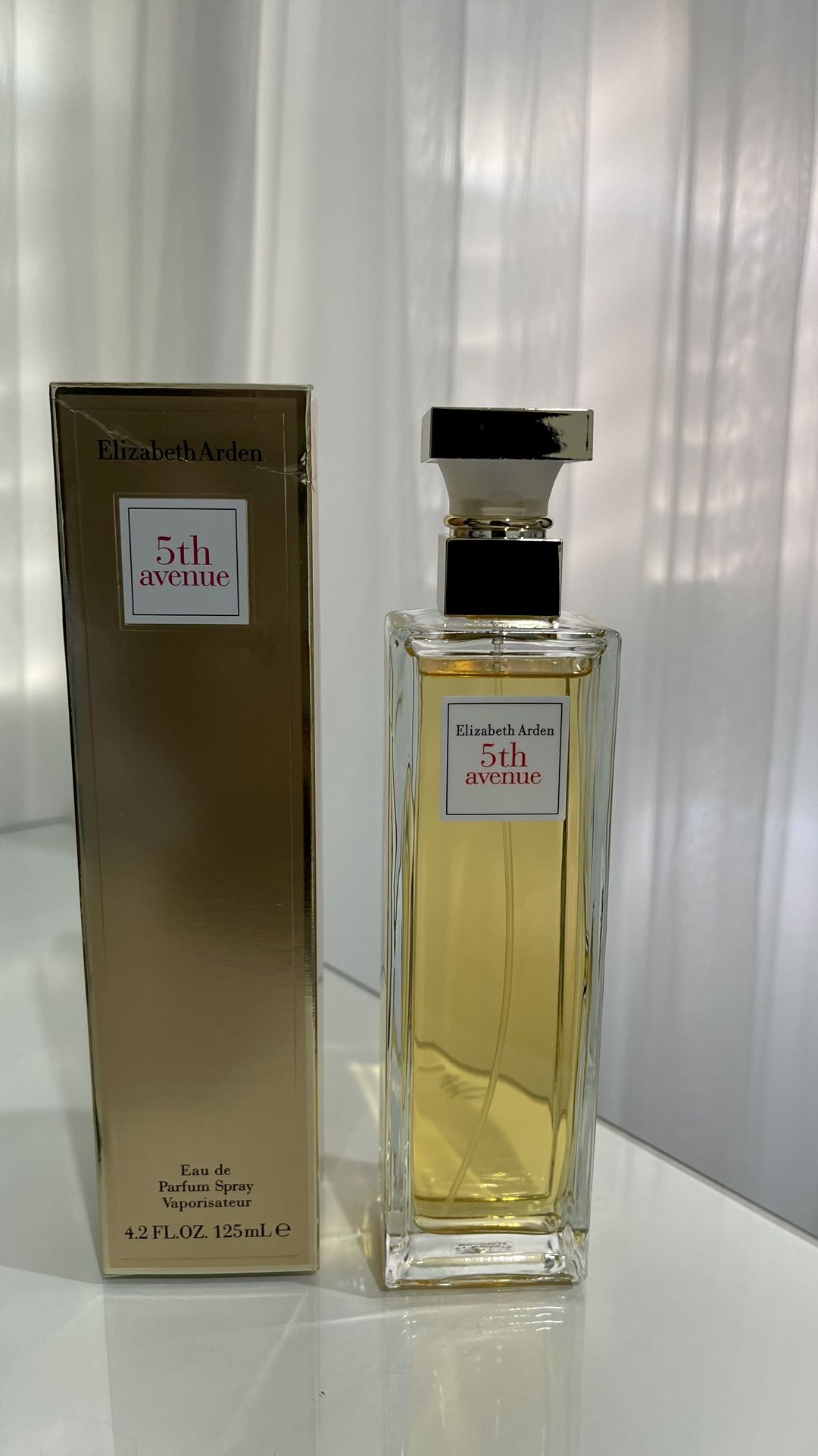 Elizabeth Arden 5th Ave Perfume