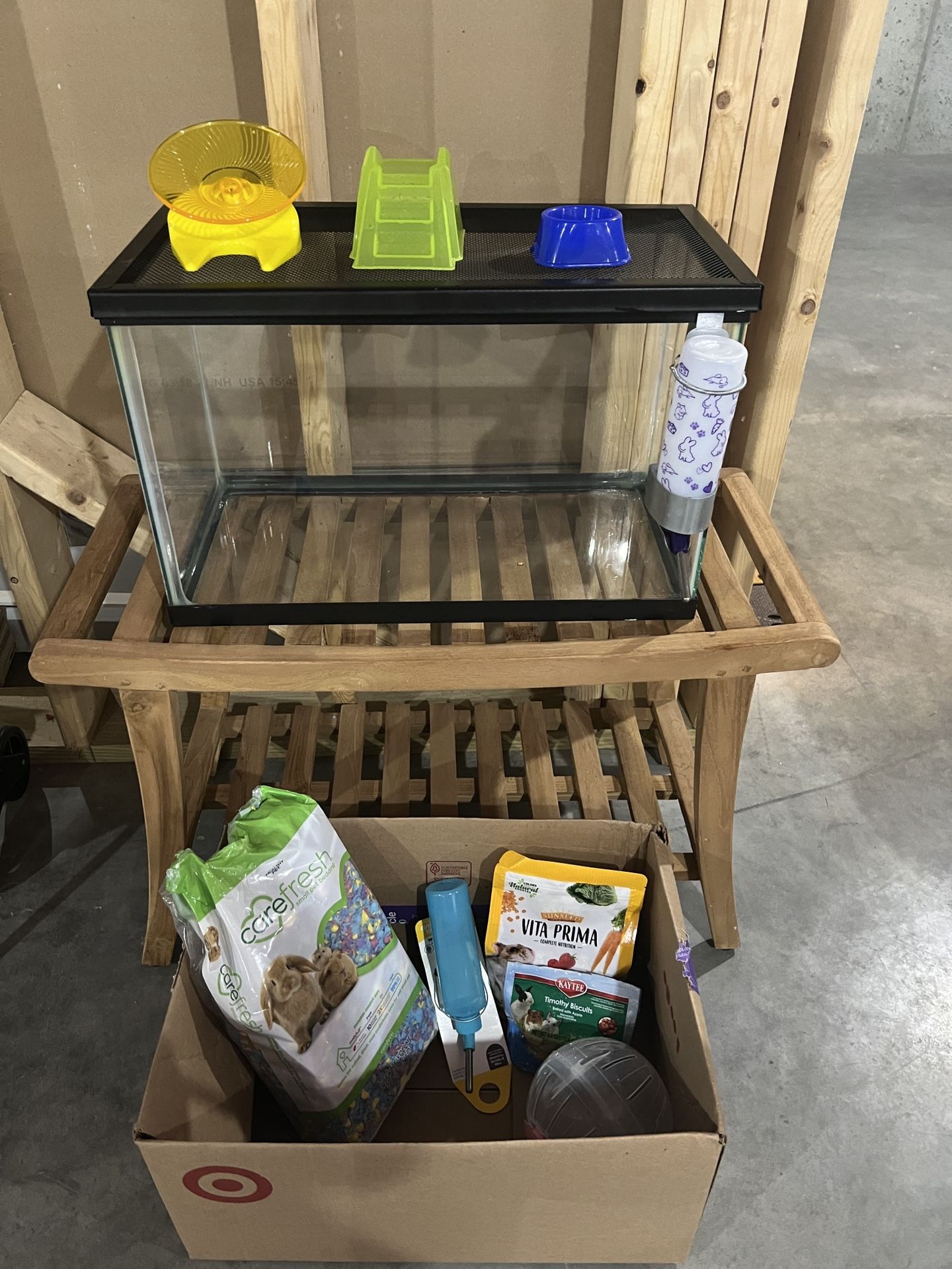 Pet Tank Vented Top, Hamster Food Accessories