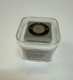 NEW Apple iPod Shuffle Silver 4th Gen 2GB A1373 MP3 Player