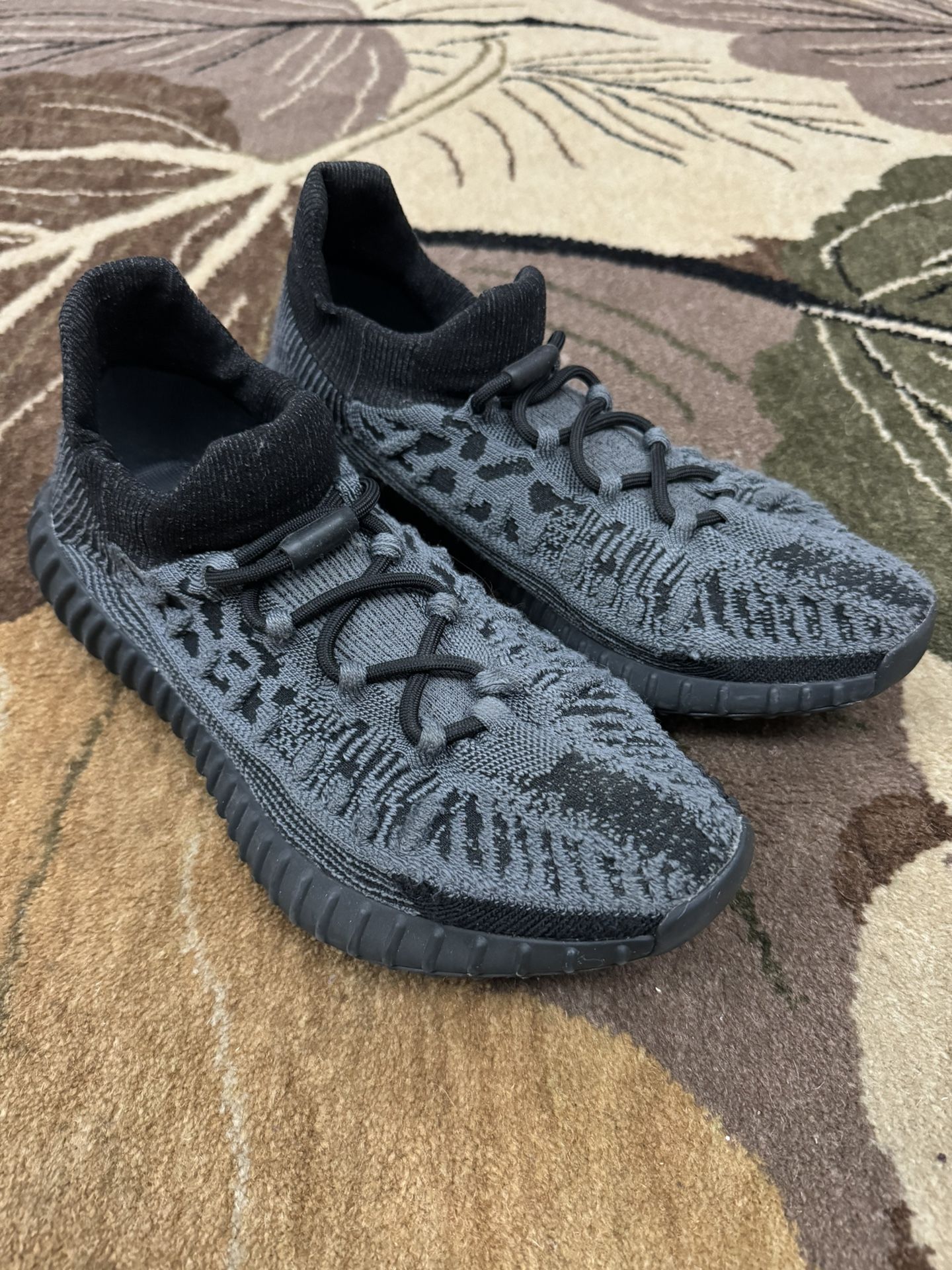 adidas gazelle silver green womens ADIDAS YEEZY BOOST 350 V2 LUNDMARK (NON REFLECTIVE) (PRE-OWNED) FU9161 –  Original Grail main image 0