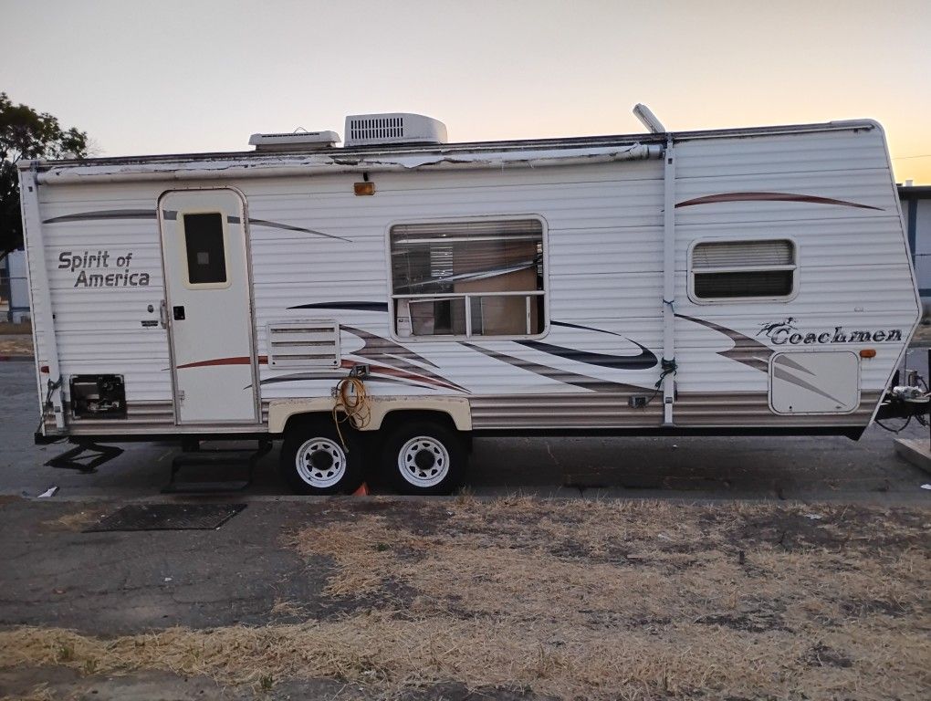 2007 Coachmen Spirit of America