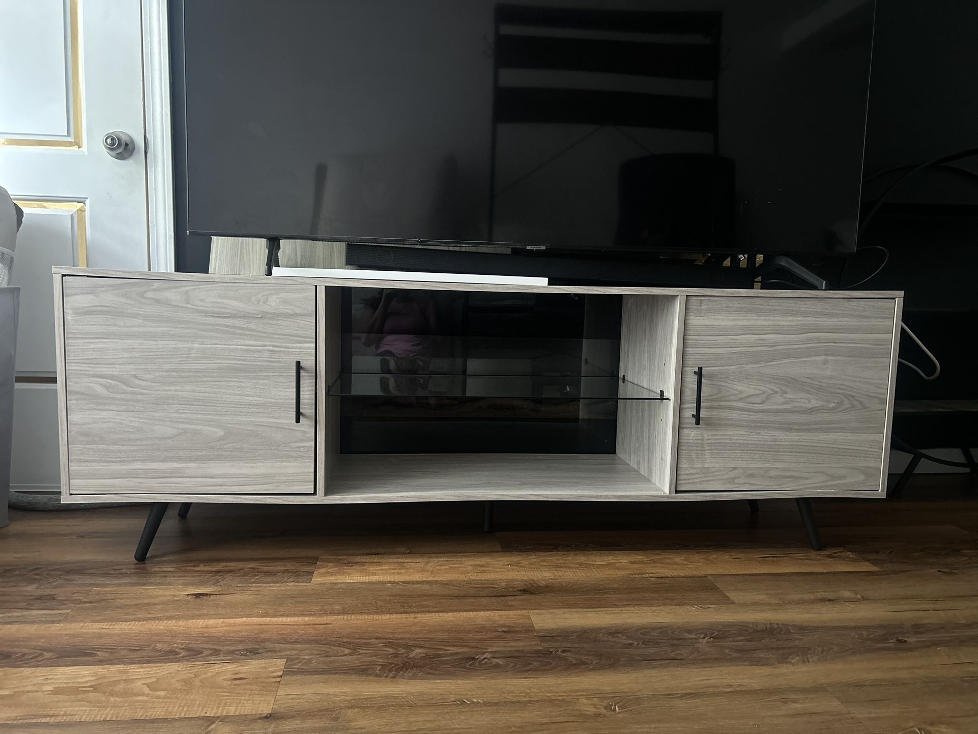 Birch Tv Stand