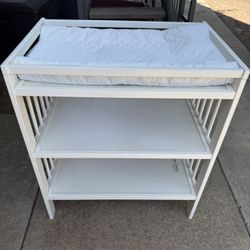Changing table 