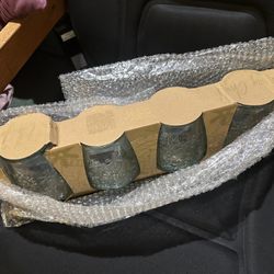 (4) Christmas / Holiday Snowflake ❄️ Glasses (New!)