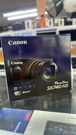 Silver Canon PowerShot SX740 HS Brand New