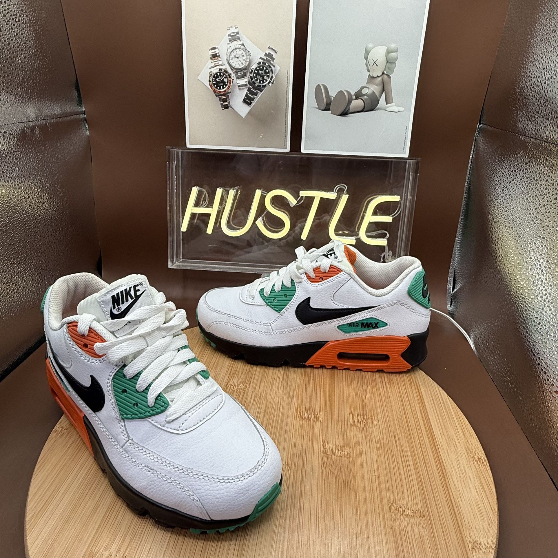 Nike Air Max 90 Leather Starfish Kinetic Green (GS) Sz 4Y