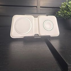 Apple Mag Safe With Apple Charger 