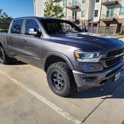 Windshield Replacement 