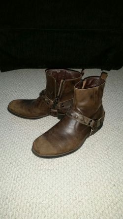 Kenneth Cole leather boot