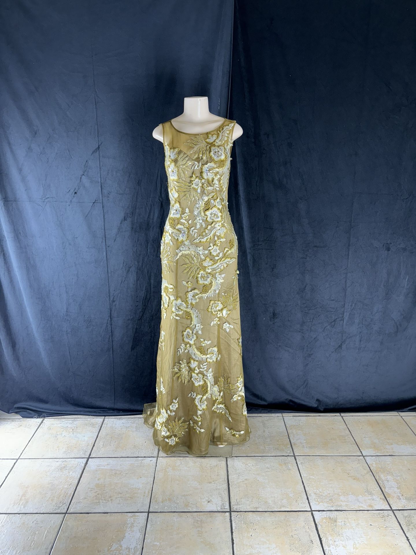 Champagne Mandalay Dress Size 8