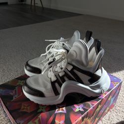 Louis Vuitton Archlight Sneakers 