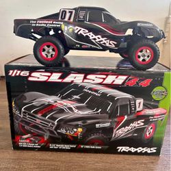 Traxxas Slash 4x4