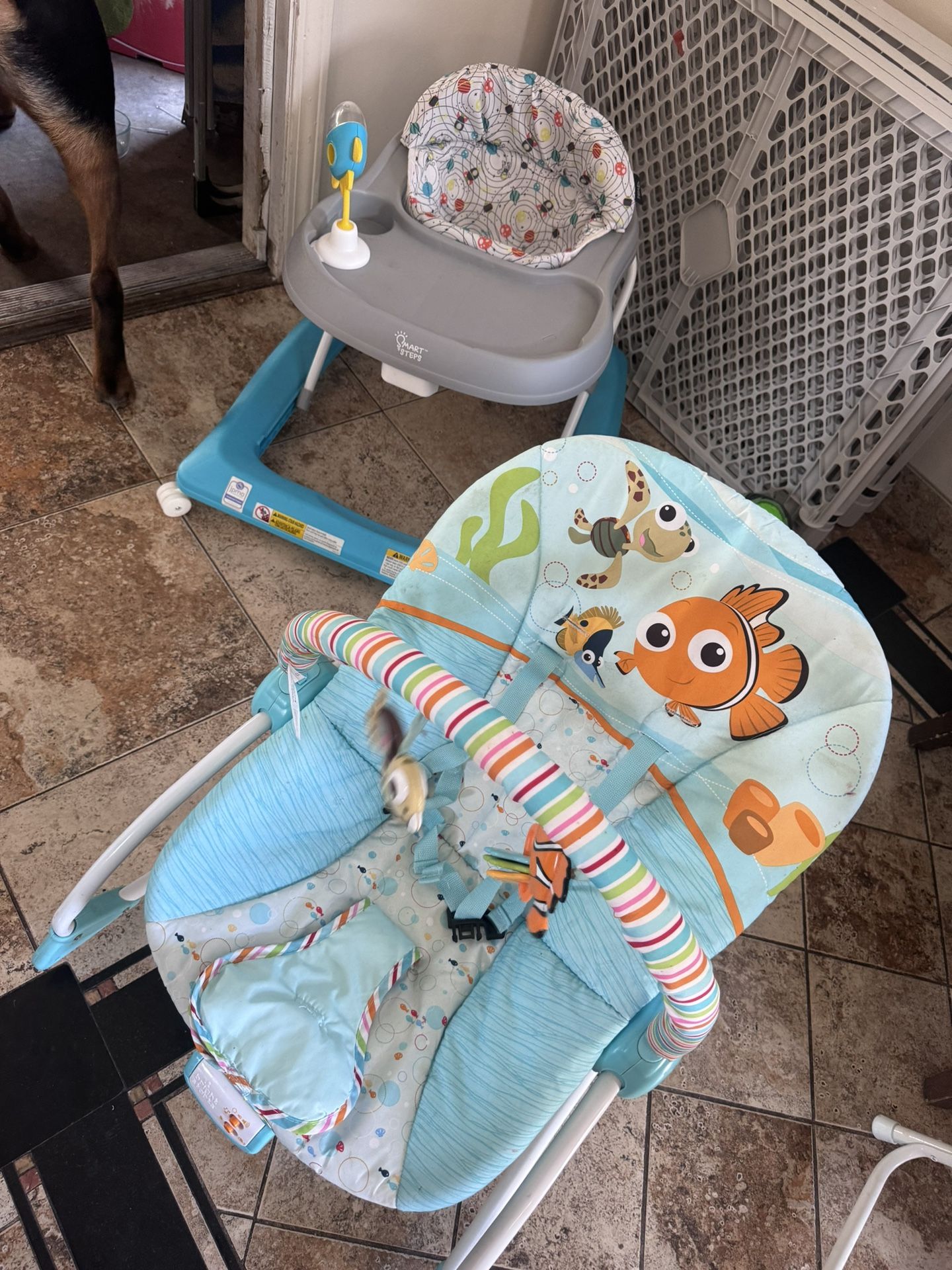 Garage sale MULTI-FAMILY
