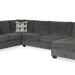 Signature Design by Ashley Ballinasloe 3-Piece Sectional with Chaise