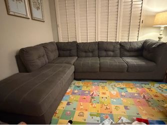 Free Living Spaces Couch