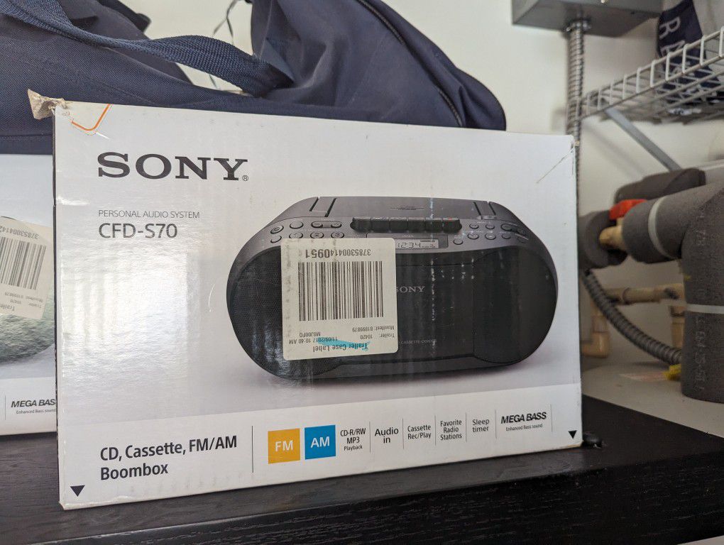 Brand New Sony CFD-S70 CD/Tape Player