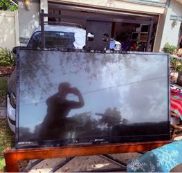 Tv & stand