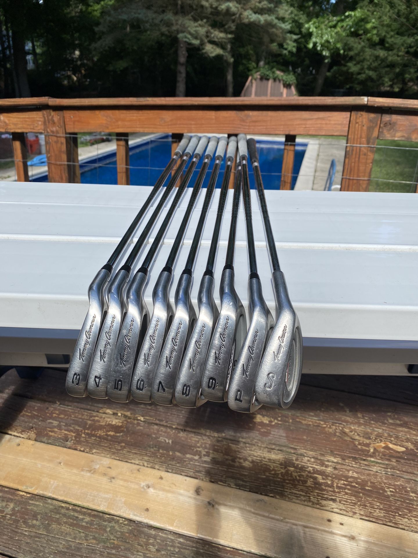 Tommy Armour 845 Vault Iron Set 3-PW with Tommy Armour 855 Silver Scot SW
