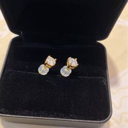 18k White Gold Earrings 