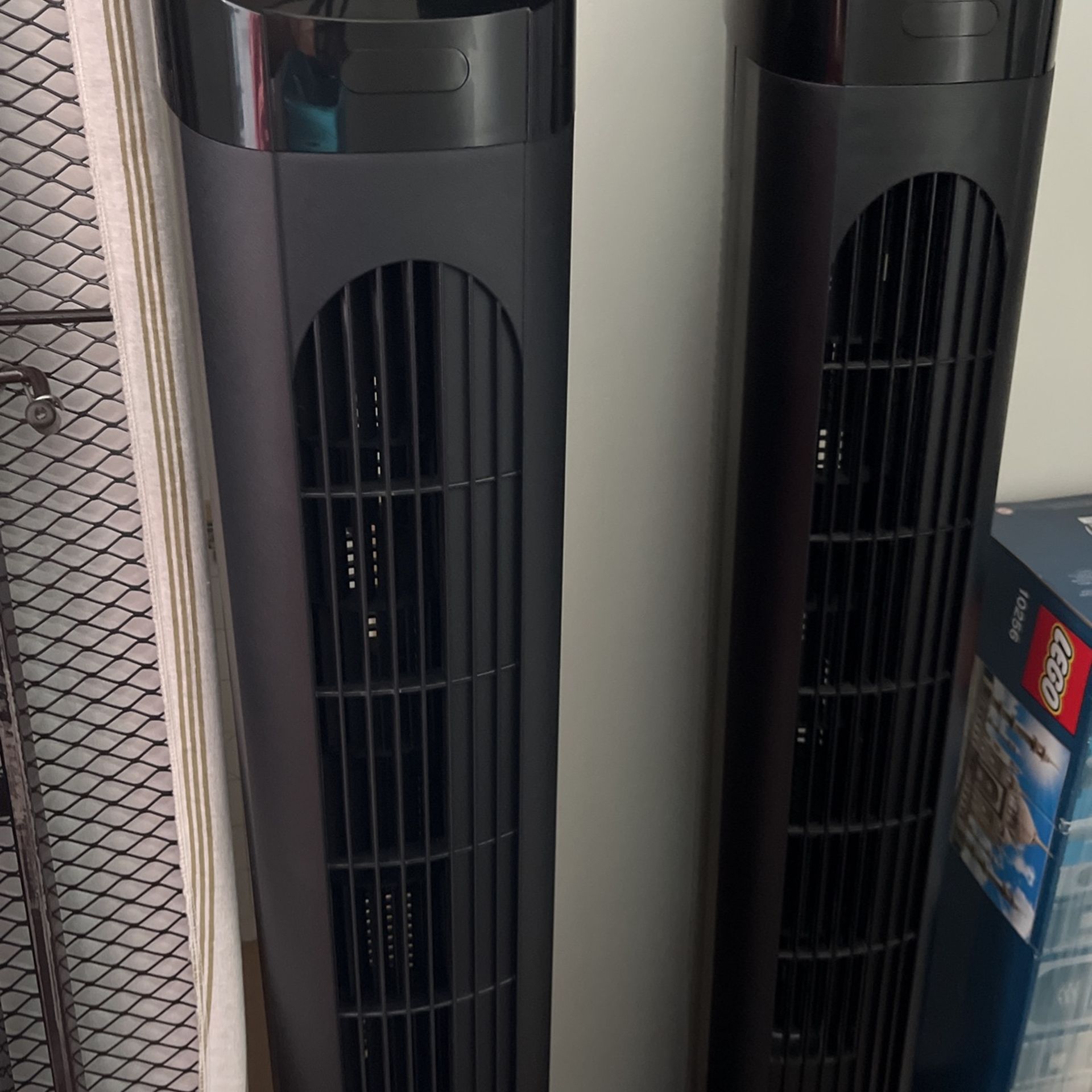 Set Of Two Tower Fans